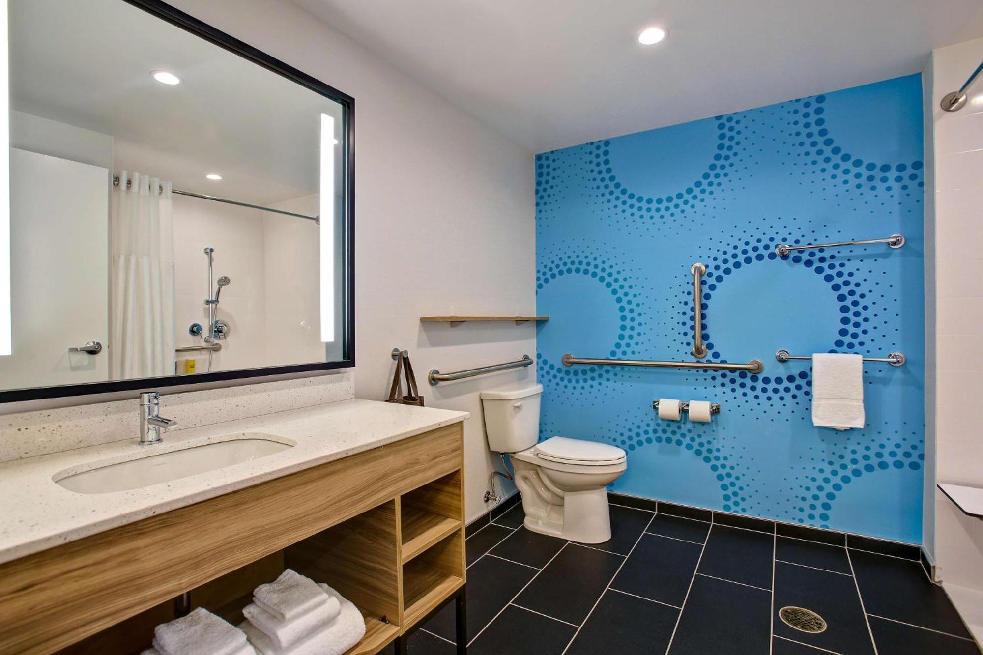 Hotel Tru By Hilton Knoxville Airport, Tn