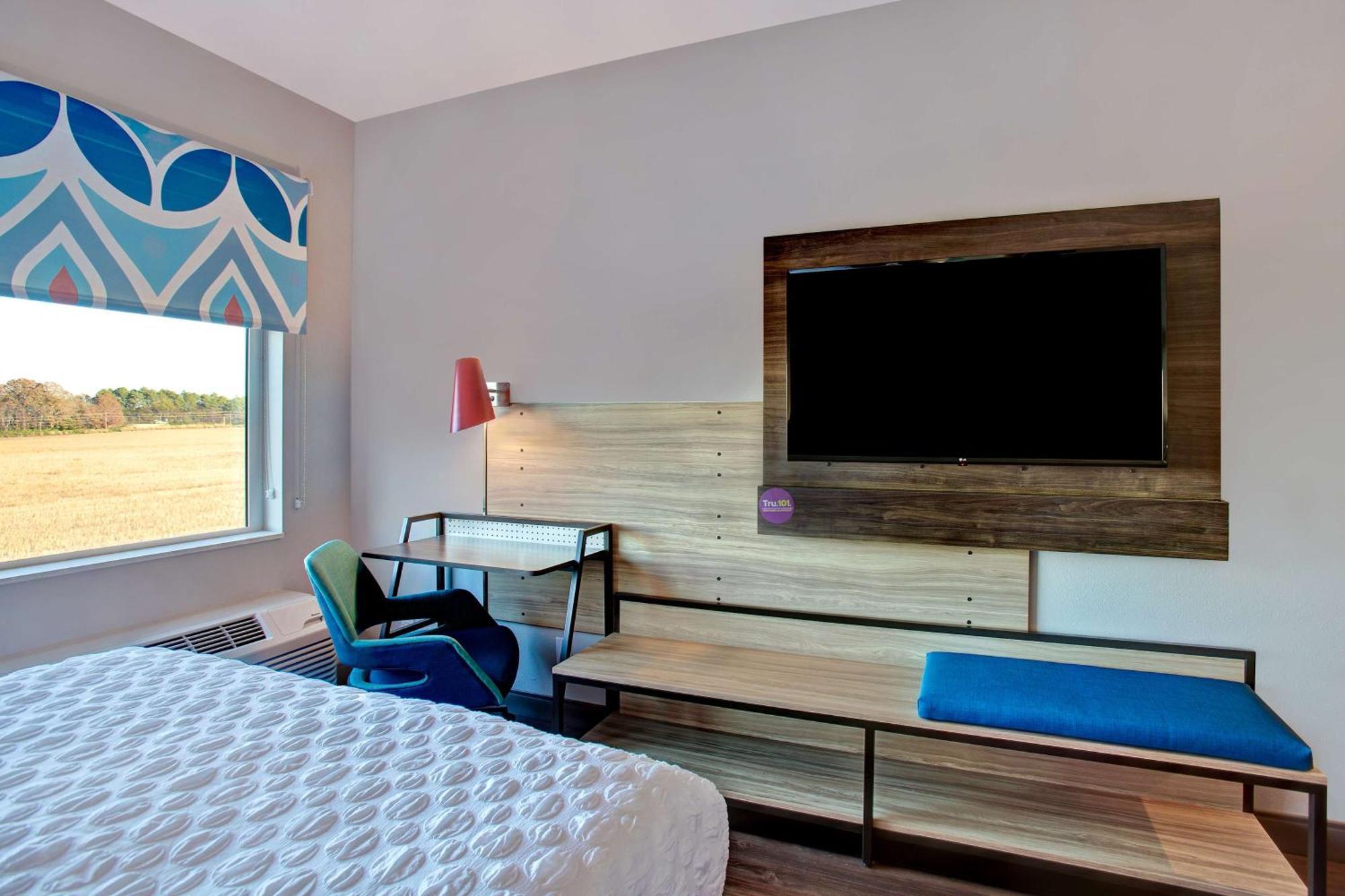 Hotel Tru By Hilton Knoxville Airport, Tn 3*
